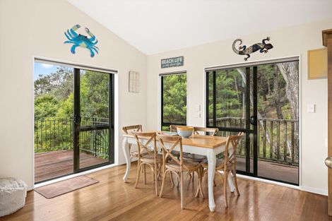 Photo of property in 8a Schoolhouse Bay Road, Kawau Island, 0920