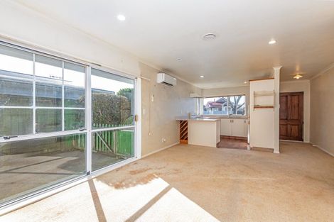 Photo of property in 106 Cook Street, West End, Palmerston North, 4410
