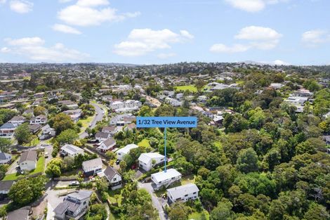 Photo of property in 1/32 Tree View Avenue, Glenfield, Auckland, 0629
