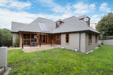 Photo of property in 8 Aspen Grove, Fernhill, Queenstown, 9300