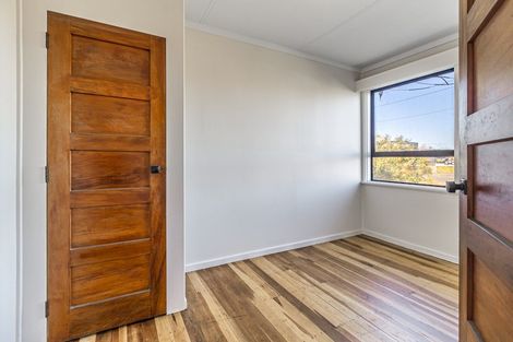 Photo of property in 27 Stoddard Road, Wesley, Auckland, 1041