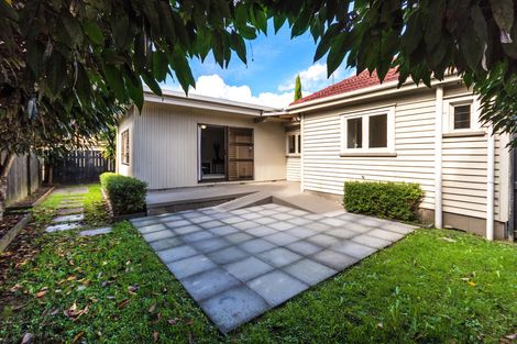 Photo of property in 62 Settlement Road, Papakura, 2110