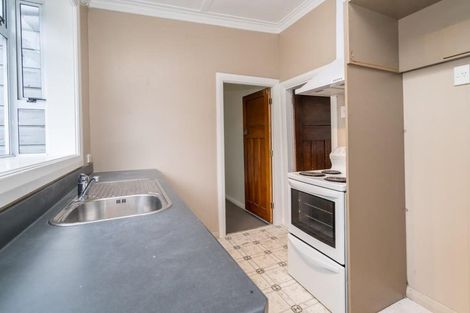 Photo of property in 2 Ranfurly Street, Caversham, Dunedin, 9012