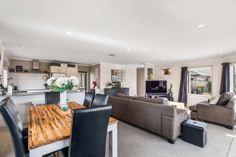 Photo of property in 10b Landon Place, Pukekohe, 2120