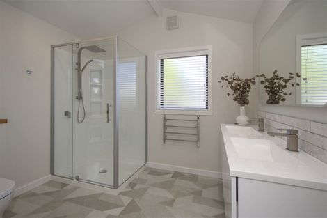 Photo of property in 17 Rossiter Avenue, Redwood, Christchurch, 8051