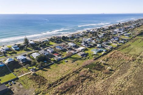 Photo of property in 260 Pukehina Parade, Pukehina, Te Puke, 3189