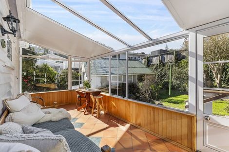 Photo of property in 15 Streatlam Crescent, Strathmore Park, Wellington, 6022