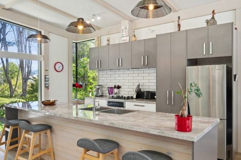 Photo of property in 71a Milton Terrace, Picton, 7220