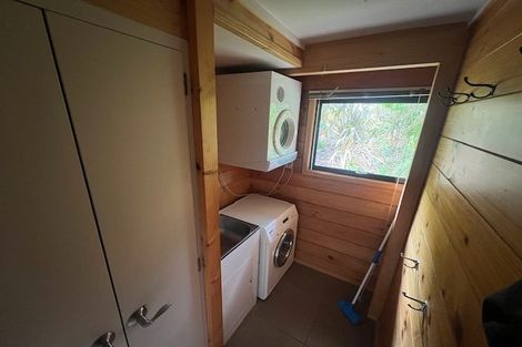 Photo of property in 24 Gaya Grove, Ngaio, Wellington, 6035