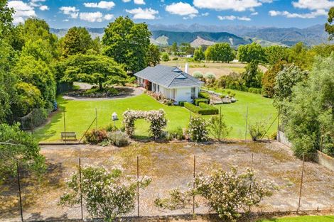 Photo of property in 23 Lindsay Road, Levin, 5510