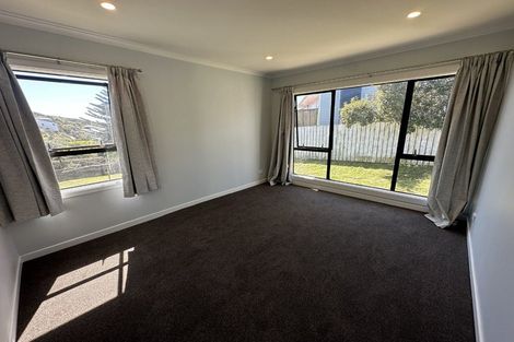 Photo of property in 3 Matatiro Street, Titahi Bay, Porirua, 5022