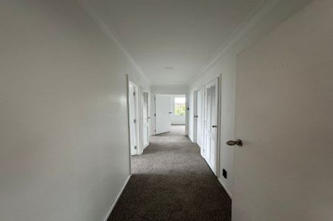 Photo of property in 45 Hobsonville Road, West Harbour, Auckland, 0618