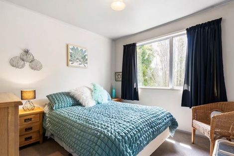 Photo of property in 9 Tree View Avenue, Glenfield, Auckland, 0629