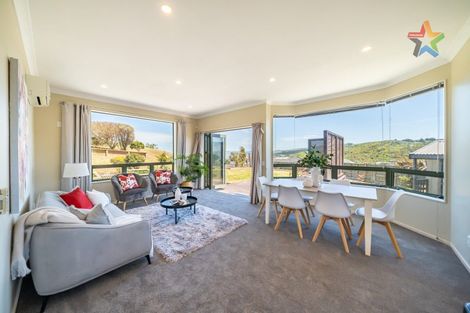 Photo of property in 109 Cypress Drive, Maungaraki, Lower Hutt, 5010