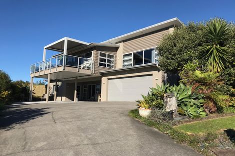 Photo of property in 11 Tohora View, Waihi Beach, 3611