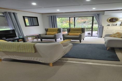Photo of property in 135 Mapara Road, Acacia Bay, Taupo, 3385