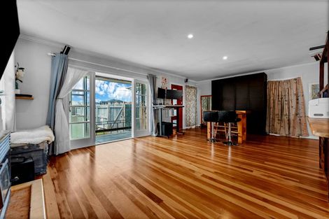 Photo of property in 1/5 Rogers Road, Manurewa, Auckland, 2102