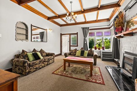 Photo of property in 115 Charlotte Crescent, Mayfair, Hastings, 4122