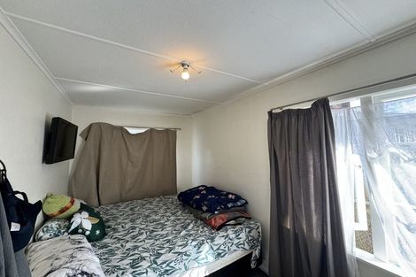 Photo of property in 54 Muir Avenue, Mangere Bridge, Auckland, 2022