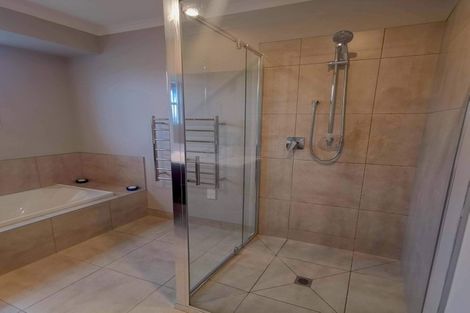 Photo of property in 7 Rewarewa Place, Paeroa, 3600