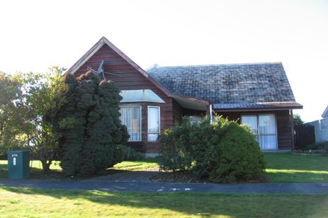 Photo of property in 39 Rennie Avenue, Milson, Palmerston North, 4414