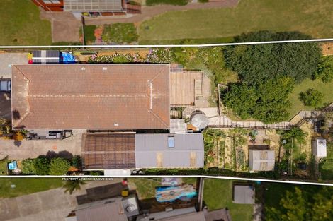 Photo of property in 45 John Dee Crescent, Red Beach, 0932