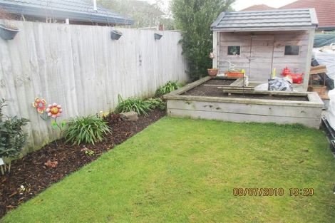 Photo of property in 27 Broadhaven Avenue, Parklands, Christchurch, 8083