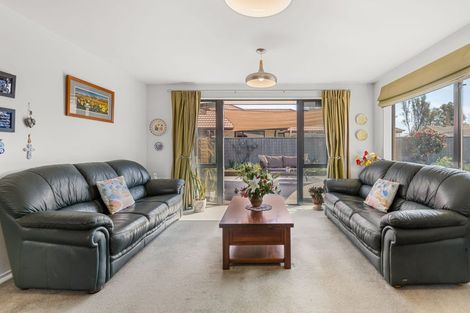 Photo of property in 21 Richard Seddon Drive, Northwood, Christchurch, 8051