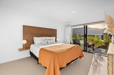 Photo of property in 48 Farrant Drive, Wanaka, 9305