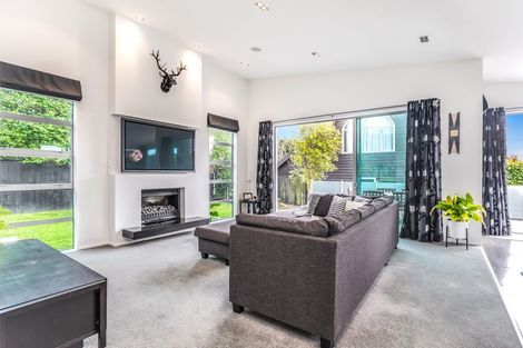 Photo of property in 42 Livingstone Street, Westmere, Auckland, 1022