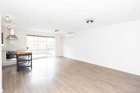 Photo of property in 79 Chiefs Court, Hamilton East, Hamilton, 3216