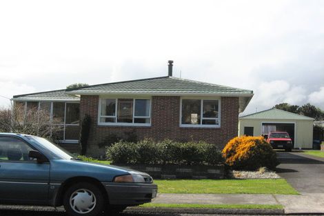 Photo of property in 16 Whakapaki Street, Urenui, 4375
