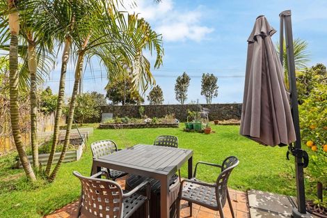 Photo of property in 2 Blumhardt Place, Avondale, Auckland, 1026