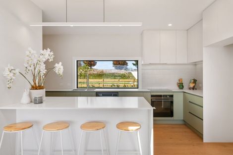 Photo of property in 30 Kopakopa Crescent, Wharewaka, 3330