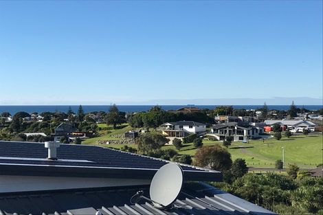 Photo of property in 11 Tohora View, Waihi Beach, 3611