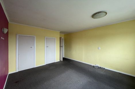 Photo of property in 65 Ocean View Road, Hillcrest, Auckland, 0627