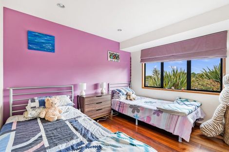 Photo of property in 30 Galliard Way, Kauri, 0185