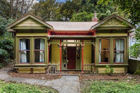 Photo of property in 44 Devon Street, Aro Valley, Wellington, 6021