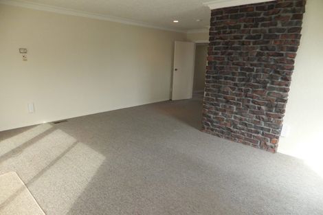 Photo of property in 2/33 Cavendish Road, Casebrook, Christchurch, 8051