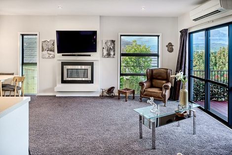 Photo of property in 154 Endeavour Drive, Whitby, Porirua, 5024