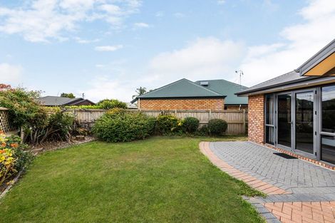 Photo of property in 11 Callum Court, Rototuna, Hamilton, 3210