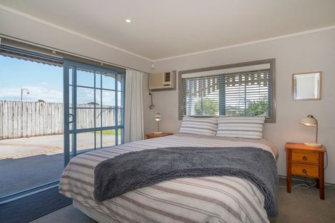 Photo of property in 5 Pipi Dune, Whitianga, 3510