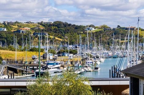 Photo of property in 3 Kaipuke Crescent, Gulf Harbour, Whangaparaoa, 0930