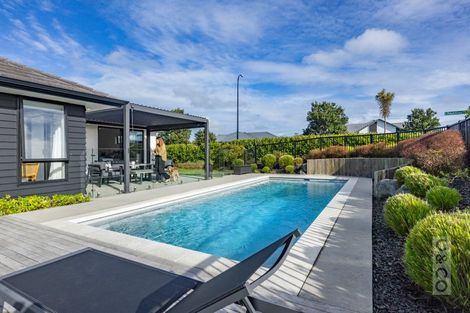 Photo of property in 19 Pohutukawa Parade, Riverhead, 0820