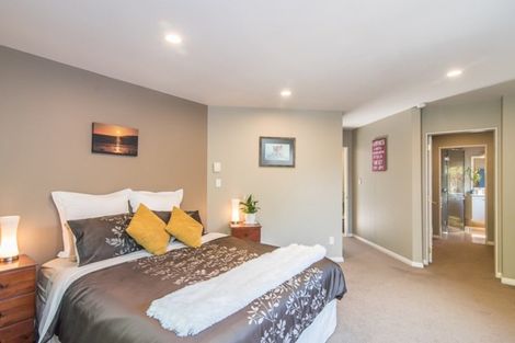 Photo of property in 4 Avion Terrace, Raumati Beach, Paraparaumu, 5032