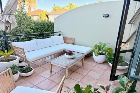 Photo of property in 35e Northcroft Street, Takapuna, Auckland, 0622