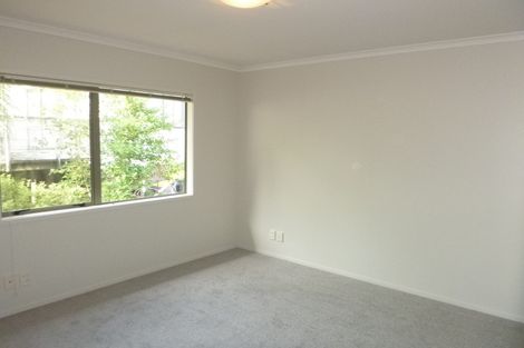 Photo of property in 20b Roseberry Avenue, Birkenhead, Auckland, 0626