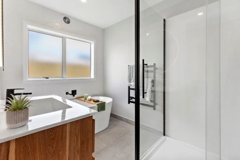 Photo of property in 24 Fahey Avenue, Mount Maunganui, 3116