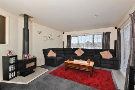 Photo of property in 12 Mcmillan Avenue, Te Kamo, Whangarei, 0112