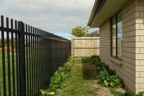 Photo of property in 8 Derek Anderson Place, Halswell, Christchurch, 8025